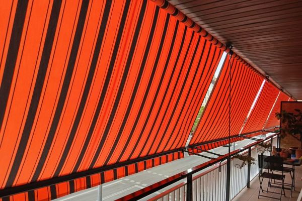 Toldos Pamplona · Venta e instalación de toldos para balcones en Pamplona-Iruña, Navarra