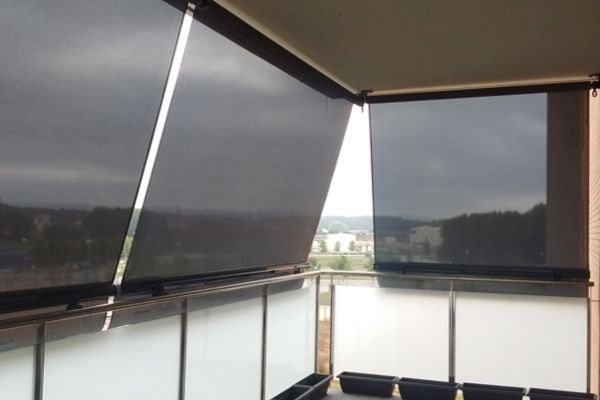 Toldos Pamplona · Venta e instalación de toldos para balcones y terrazas en Pamplona Iruña y todo Navarra